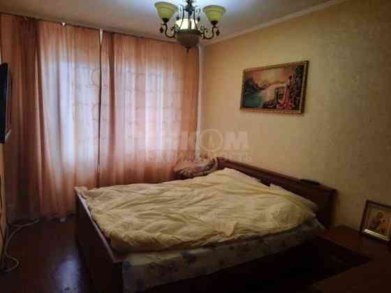 Продам 3х комнатную квартиру в городе Луганск квартал Степной Луганск