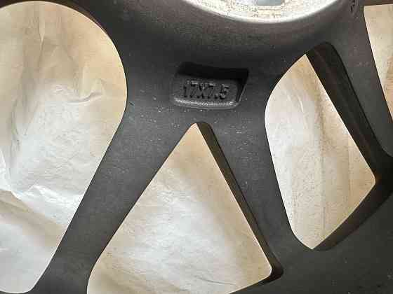Продам комплект колес диски HRE+ шины Continental ContiProContact 235 55 R17 Донецк