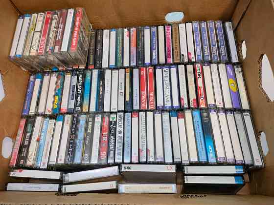 Аудио CD компакт диски MP 3 кассеты видео Донецк