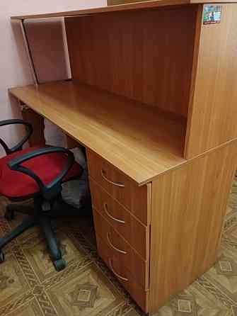 Продаётся офисный стол Донецк