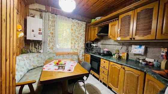 Продам 4х комн квартиру в городе Луганск квартал Волкова Луганск