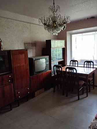 Меняю 4-х квартиру на Азотном+доплата на квартиру в центральном районе Донецка Донецк