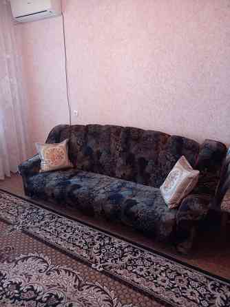 Продам двухкомнатную квартиру на Цветочном Донецк