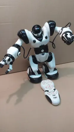 Интерактивный робот Wow Wee Robosapien Игрушка Донецк
