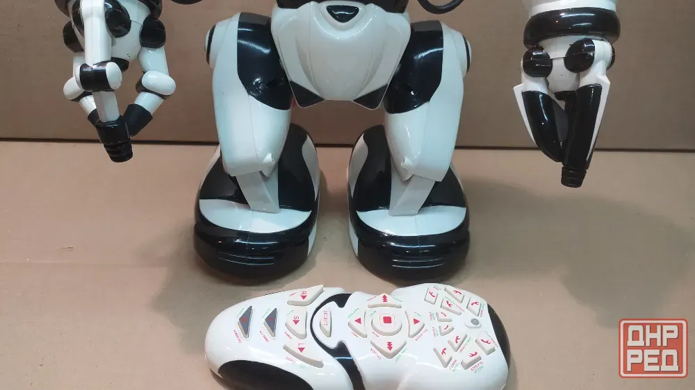 Интерактивный робот Wow Wee Robosapien Игрушка Донецк - изображение 8