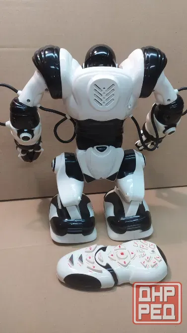 Интерактивный робот Wow Wee Robosapien Игрушка Донецк - изображение 7
