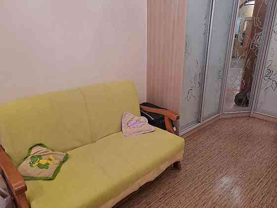 Срочно продам 3-х комнатную квартиру в Калининском районе (Калининский рынок) Донецк