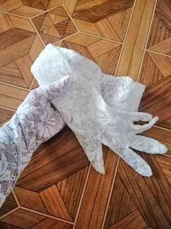 Продам свадебные гипюровые перчатки очень длинные Донецк