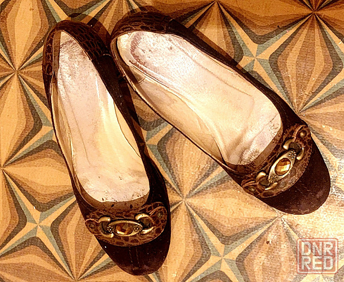 Туфли коричневые с украшением Донецк - изображение 2