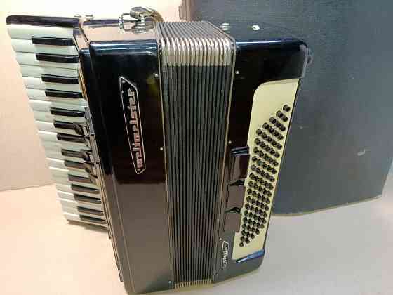 Музыкальный инструмент Донецк