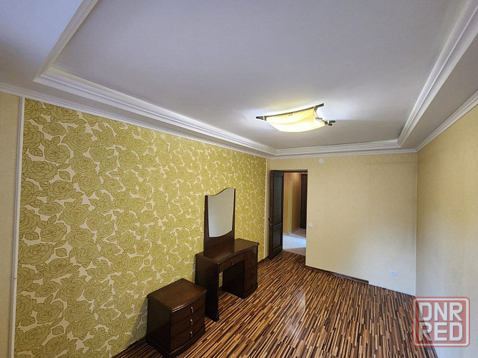 Продаю 4-х комнатную квартиру в Ворошиловском районе, центр Донецк - изображение 4