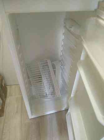 Продам холодильник Луганск