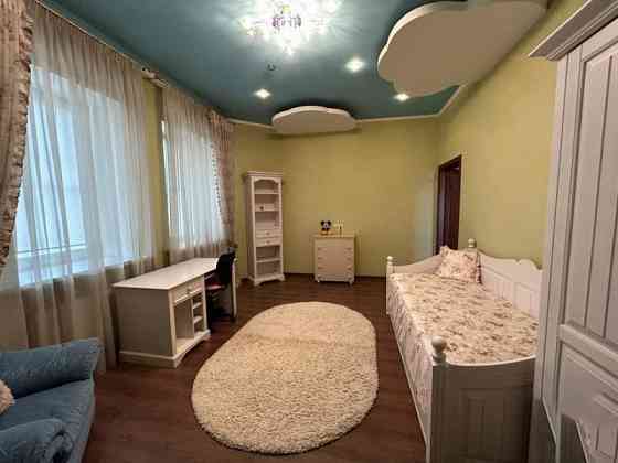 Продаю 3-х комнатную квартиру в Ворошиловском районе Донецк