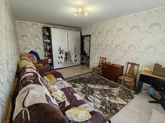 Продам 2-х комнатную квартиру в городе Луганск квартал Волкова Луганск