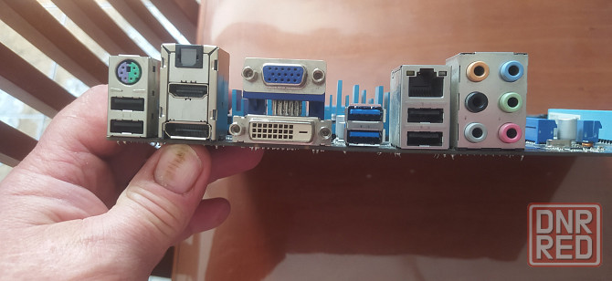 Asus P8H77-V Донецк - изображение 3