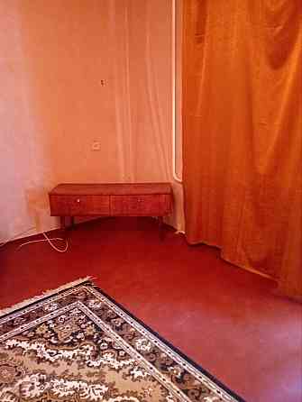 Продам срочно 1-нокомнатную Азотный Донецк