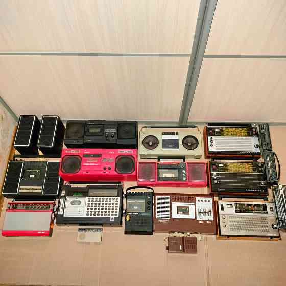 Магнитофон дека приемник радио радиоприемник Донецк