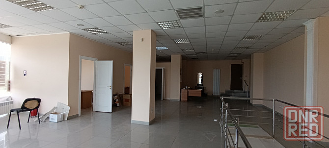 Сдам в аренду торговые площади от 70 м2 до 1000 м2 . Киевский р-н Шахтёрская площадь. Донецк - изображение 2