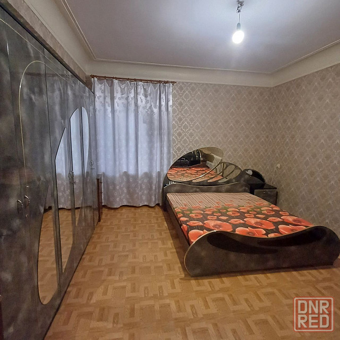 Продам 2 комнатную красивую "сталинку" с евроремонтом в Киевском районе города Донецка Донецк - изображение 1