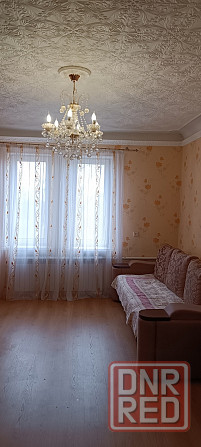Продам 3-х комнатную квартиру в Макеевке , 22 линия (ор-р рынок Менделеевский) . Макеевка - изображение 3
