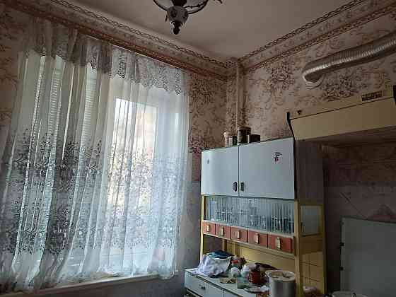 Продается 3х.комн. сталинка ,1/3 пролетарский рик Донецк