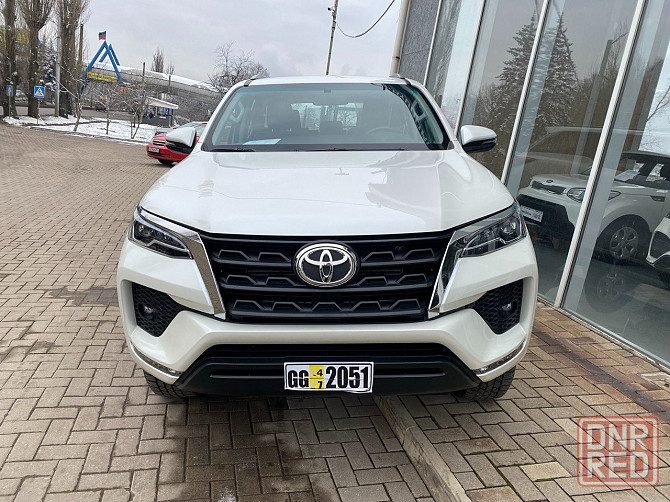Toyota Fortuner 2022г. Макеевка - изображение 8