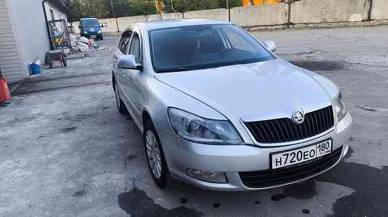 Автомобиль Skoda Octavia A5 (2012, 250 000 км) Макеевка