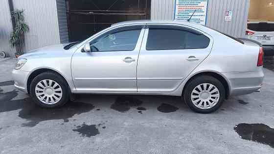 Автомобиль Skoda Octavia A5 (2012, 250 000 км) Макеевка