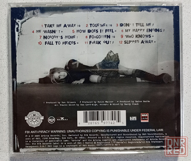 CD диск Avril Lavigne-Under My Skin Донецк - изображение 2