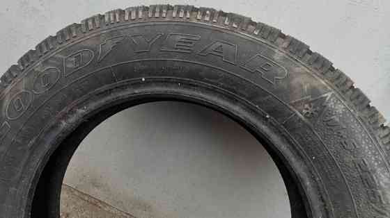 Резина зима Goodyear R16 Донецк