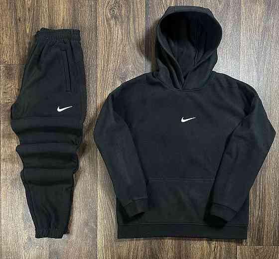 Мужской спортивный костюм Nike Донецк