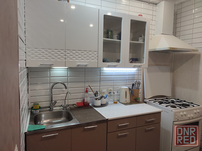 Продам 2к с холлом Текстильщик Донецк - изображение 2