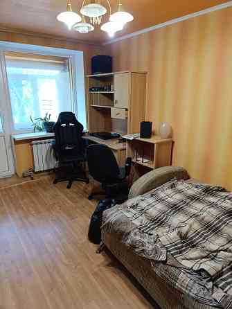 Оплата по факту заселения. Вода постоянно. Сдам 1к.кв. Ворошиловский район, пл. Ленина, пр. Ильича. Донецк