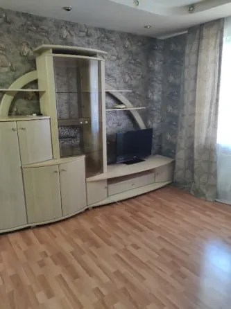 Оплата по факту заселения. Вода24/7. Сдам 2к.кв. Буденновский район, Майский рынок, Нижнекурганская. Донецк