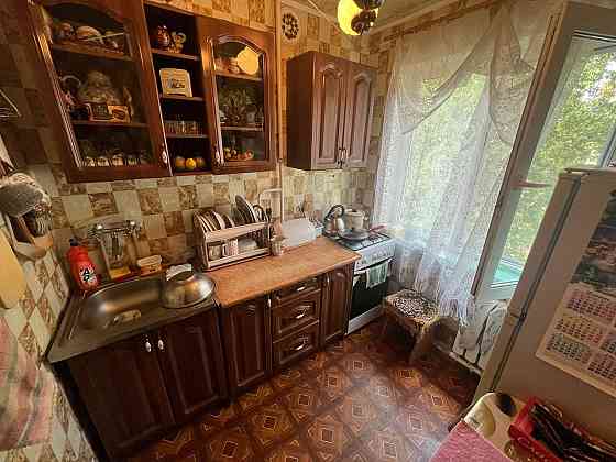 Продам 3-х комн. кв., 4/5 эт., 47 м.кв. - Макеевка, квартал Гвардейский Макеевка