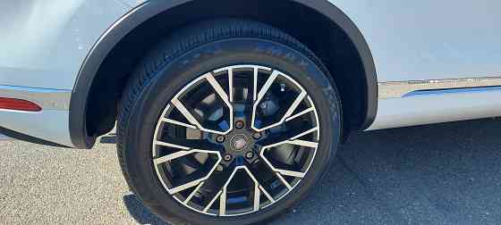 Продаётся Volkswagen Touareg 2015 Макеевка
