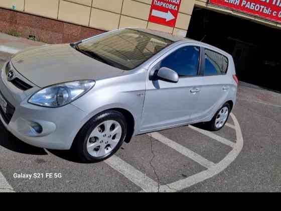 Хундай ай 20 2010 г. Донецк