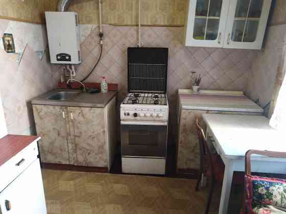 Продам 2к.ст-ку.На Левом(Спуск к Морю) 2/5 Мариуполь