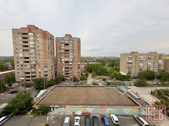 Продам двухуровневую квартиру, в закрытом жк , в центре города, рядом с Набережной, бул. Школьный Донецк - изображение 2
