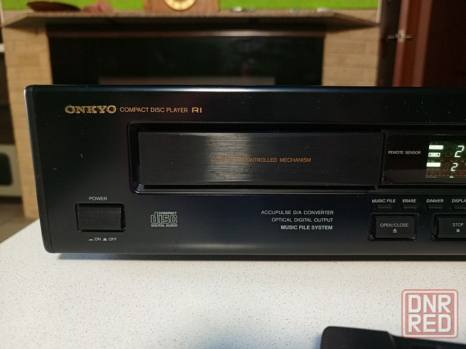 Проигрыватель CD дисков Onkyo DX-6930 Донецк - изображение 3