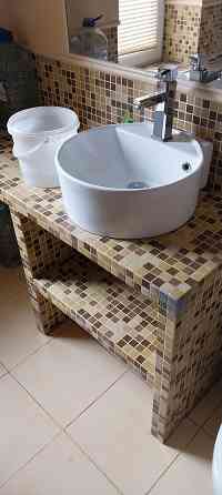 Продам 2 х ком с евро-ремонтом Калининский рынок Донецк