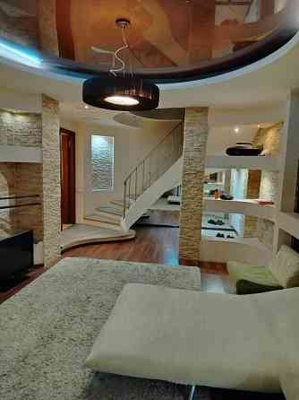 Продам 2 х ком с евро-ремонтом Калининский рынок Донецк