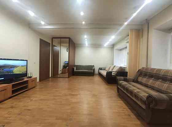 3х кв. с горячей водой! -- пр.Ильича! Донецк