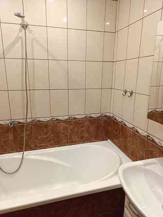 Оплата по факту. Вода постоянно. Сдам 2к.кв. Буденновский район, Багратиона. Донецк