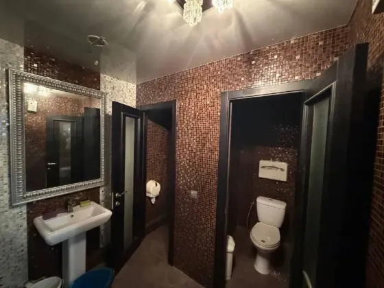 Срочно! Продам помещение, салон красоты в самом центре города Донецк
