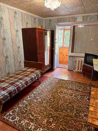 Продается 2 к.кв-ра в Червоногвардейском р-не г.Макеевки (ориентир 8\8) Макеевка