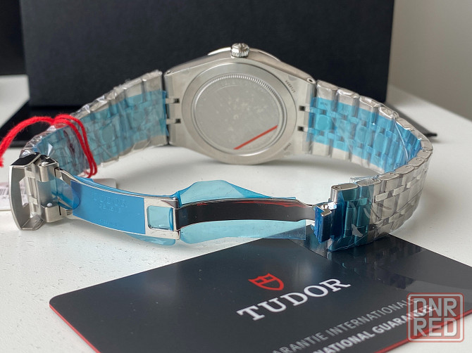 Новые часы Tudor - Royal - 41mm Day-Date Оригинал в пленках Донецк - изображение 7