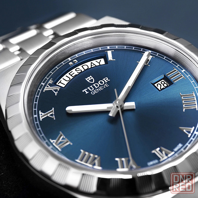 Новые часы Tudor - Royal - 41mm Day-Date Оригинал в пленках Донецк - изображение 1