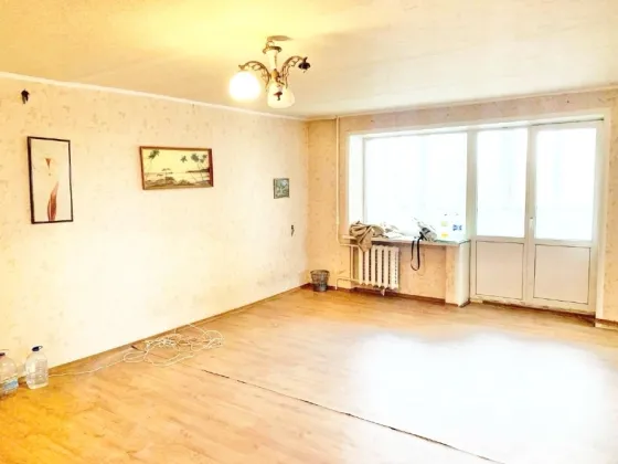 3-х комн., ул. Коммунаров, площадь 100 м2! Донецк