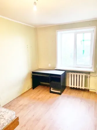 3-х комн., ул. Коммунаров, площадь 100 м2! Донецк